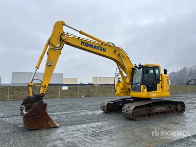 2020 Komatsu PC238USLC-11 حفارة بجنزير