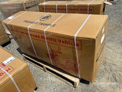 2026 IREV-BLACK Electric Scooter (Unused)