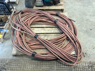 Quantity of (3) 100 ft Schlauchleitungen