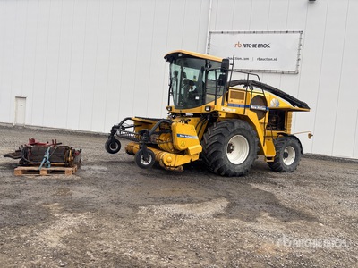 2004 New Holland FX 60 met pickup 4WD Forage Harvester