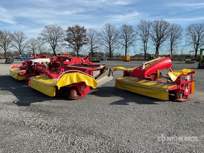 2013 Poettinger NOVACAT X8 Falciatrice a dischi