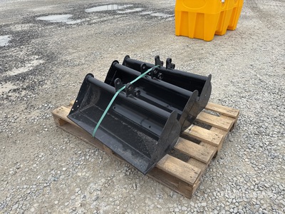 Quantity of (1) Pallets of 800 mm Bucket (Unused)