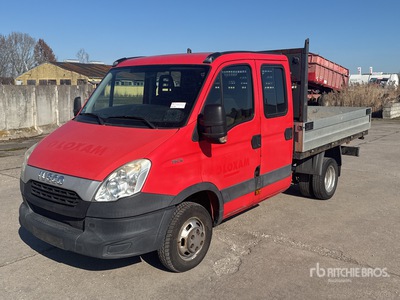 Iveco Doka 3.5T Camión Caja Abierta