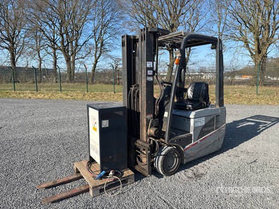 2006 Nissan 1,8t 1750 kg Elektryczny wózek widłowy