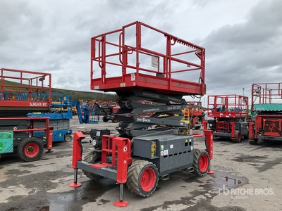 2015 Skyjack SJ6832 RT 4x4 Dual Fuel Scissor Lift