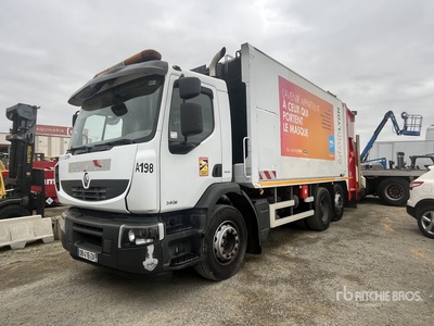 2015 Renault Premium Sanitation Truck Utility Truck