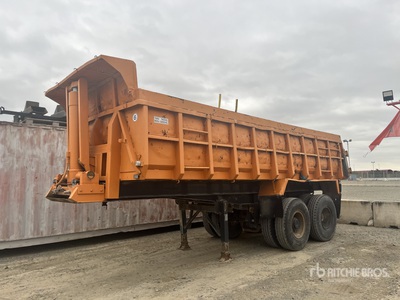 1983 BAD AT21-32 End Dump Trailer