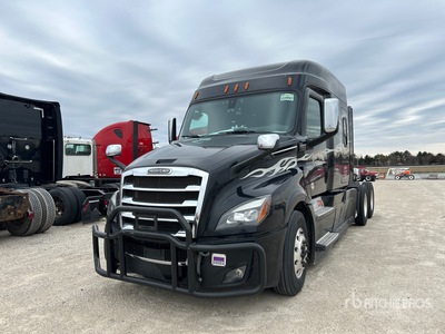 2019 Freightliner Cascadia 126 6x4 T/A Sleeper Truck Tractor (Inoperable)