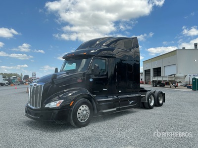2022 Peterbilt 579 6x4 Cabeza Tractora Cabina Dormitorio