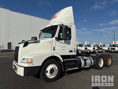 2015 Volvo VNM64T 6x4 T/A Day Cab Truck Tractor