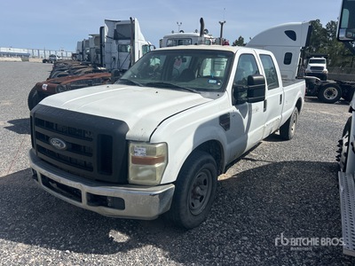 2009 Ford F-350 XL 4x2 Crew Cab Pickup