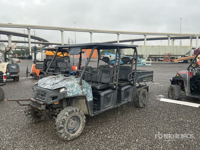2010 Polaris R10WH76AH 4x4 Vehículo utilitario (Inoperable)