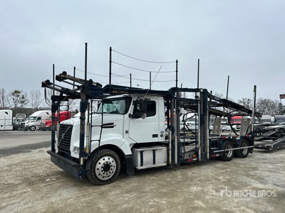 2014 Volvo VAH 6x4 Car Carrier Truck