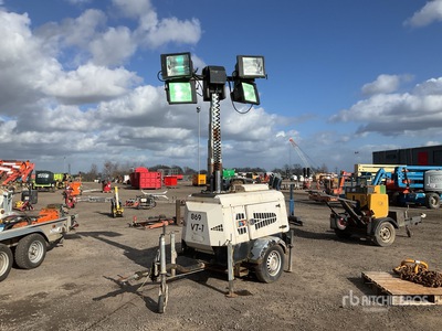 VT1 S/A Towable を見 Light Tower