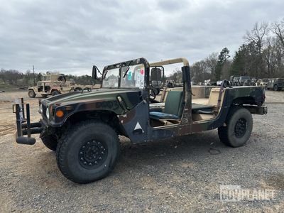 2006 AM General M1097R1 HMMWV 4 Door w/Truck Body