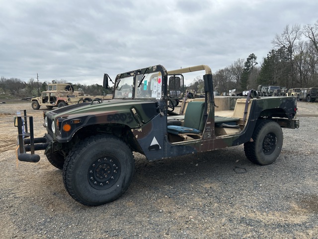 2006 AM General M1097R1 HMMWV 4 Door w/Truck Body