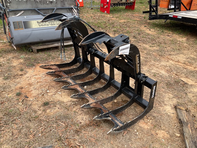 Land Pride RG1060 Ag-Tractor Grapple