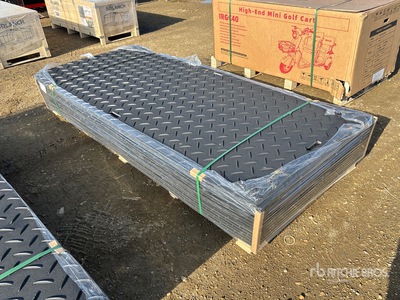 Quantity of (15) 2026 IRGPM 92 in x 42 in Ground Protection سطح (Unused)