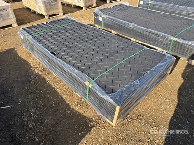 Quantity of (15) 2026 IRGPM 92 in x 42 in Ground Protection سطح (Unused)