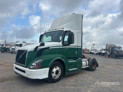2016 Volvo VNL 4x2 S/A Day Cab Truck Tractor