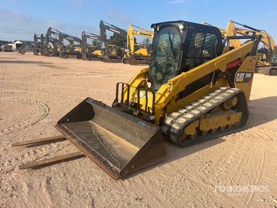 2019 Cat 299D2 Two-Speed Compacte Schranklader