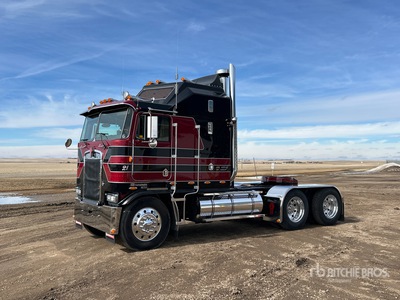 1989 Kenworth K100E 6x4 T/A Frontlenker m. Schlafkabine