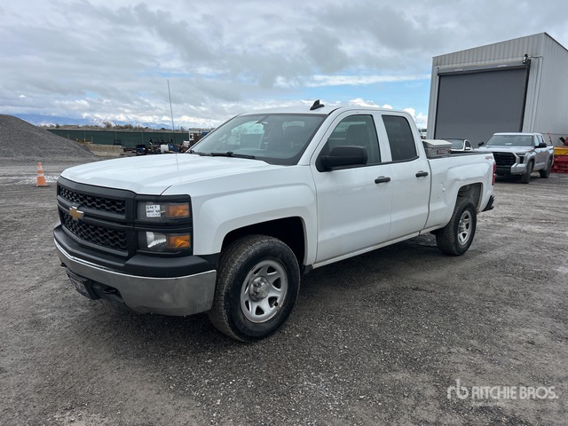 2015 Chevrolet Silverado 1500 2015 Chevrolet Silverado 1500 4X4 Pickup