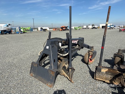 2013 Bobcat 96 in Livellatrice per mini pala