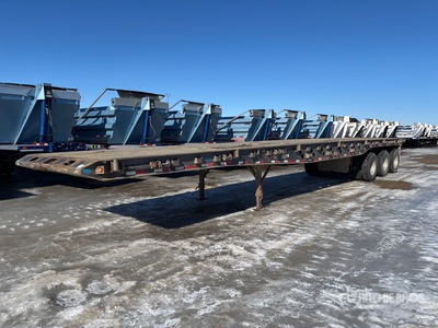 2009 Doepker 50 ft Tri/A Flatbed Remolque Petrolero