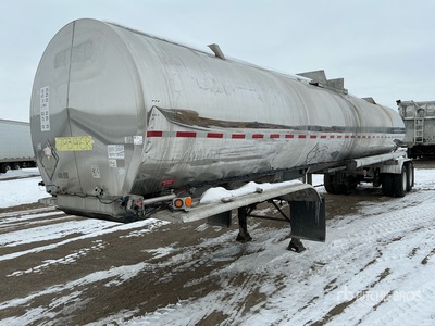 2011 Brenner MC407 7000 gal T/A Tanker Trailer
