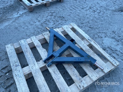 2026 TQH-26-02C Hitch Receiver Adapter Dreipunktaufhängung (Unused)