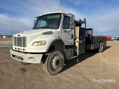 2009 Freightliner M2 106 4x2 Flatbed Truck