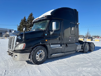 2014 Freightliner Cascadia 125 6x4 Tracteur Routier Couchette