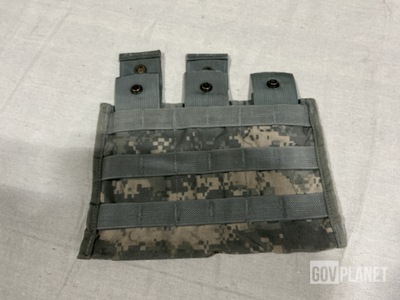 (1,180) M4 Three Mag Pouches