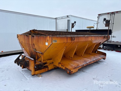 Tenco 13 ft 5 in Salt Spreader