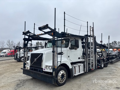 2014 Volvo D11 6x2 Car Carrier Truck