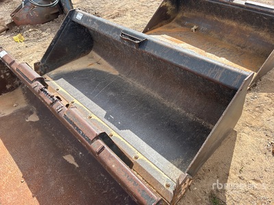 Kubota 80 in Skid Steer Bucket