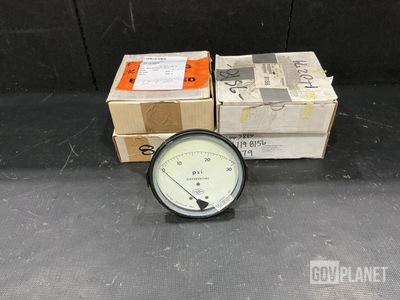 (4) Orange Research Differential Pressure Gauges