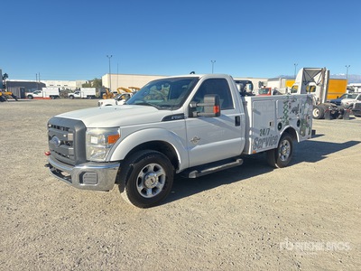 2013 Ford F-250 4x2 Service Truck