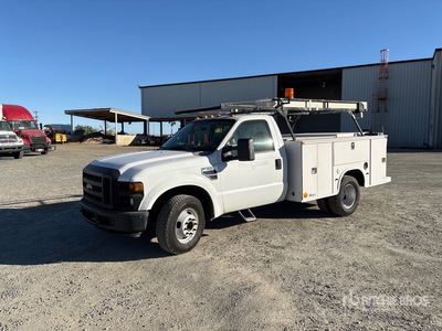 2008 Ford F-350 XL 4x2 Camion utilitaire