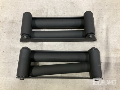 (29) AM General 12469434 Vehicular Components Brackets