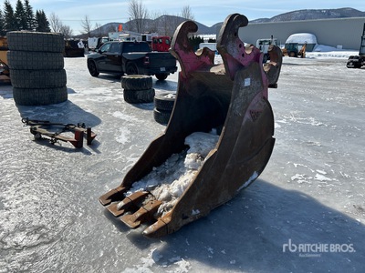 36 in Q/C Digging Excavator Bucket