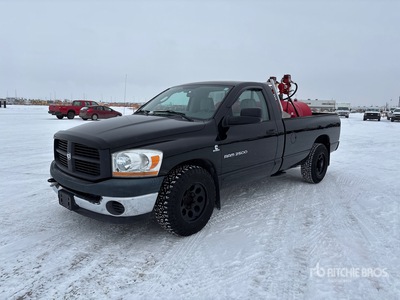2006 Dodge Ram 2500 4x2 بيك اب