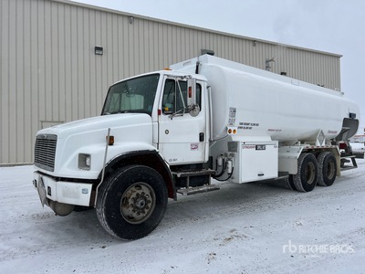 2002 Freightliner FL 80 18200 L 6x4 Fuel Truck
