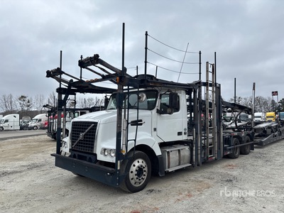 2014 Volvo D11 6x2 Camion transporteur de Voitures