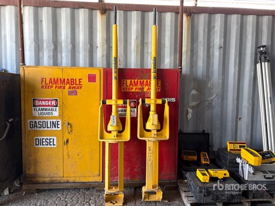 Quantity of Miscellaneous Laser Equipment