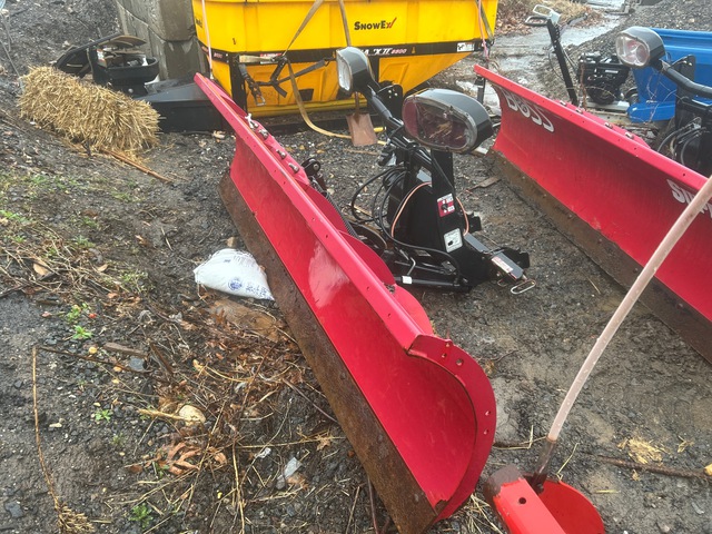 Boss 9 ft 1 Way Snow Plow - Fits Truck