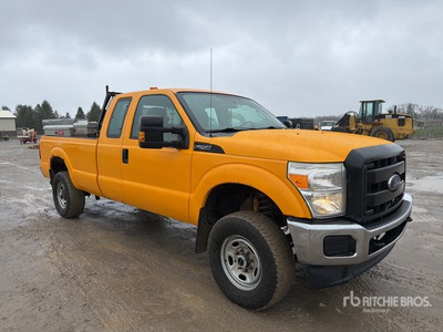 2015 Ford F-250 4x4 Extended Cab Pickup