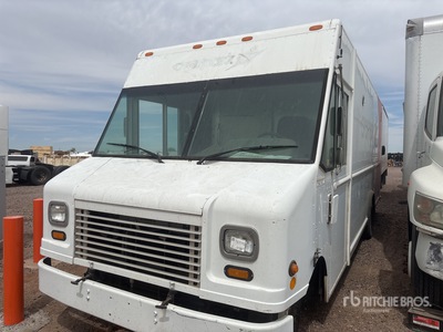 2009 Ford E-450 4x2 Furgone per consegne (Inoperable)