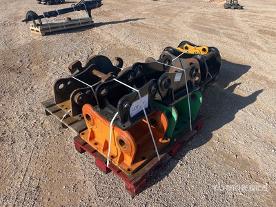 Quantity of (10) Quick change adoption plates